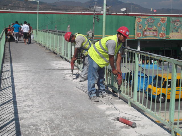 PUENTE EN ACAPULCO