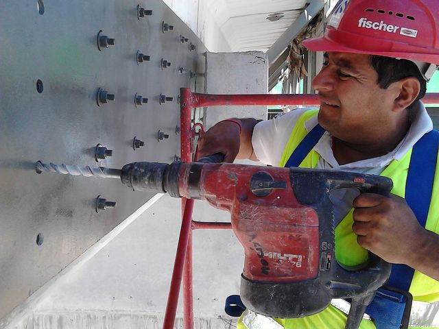 REFORZAMIENTO EN PUENTE ACAPULCO